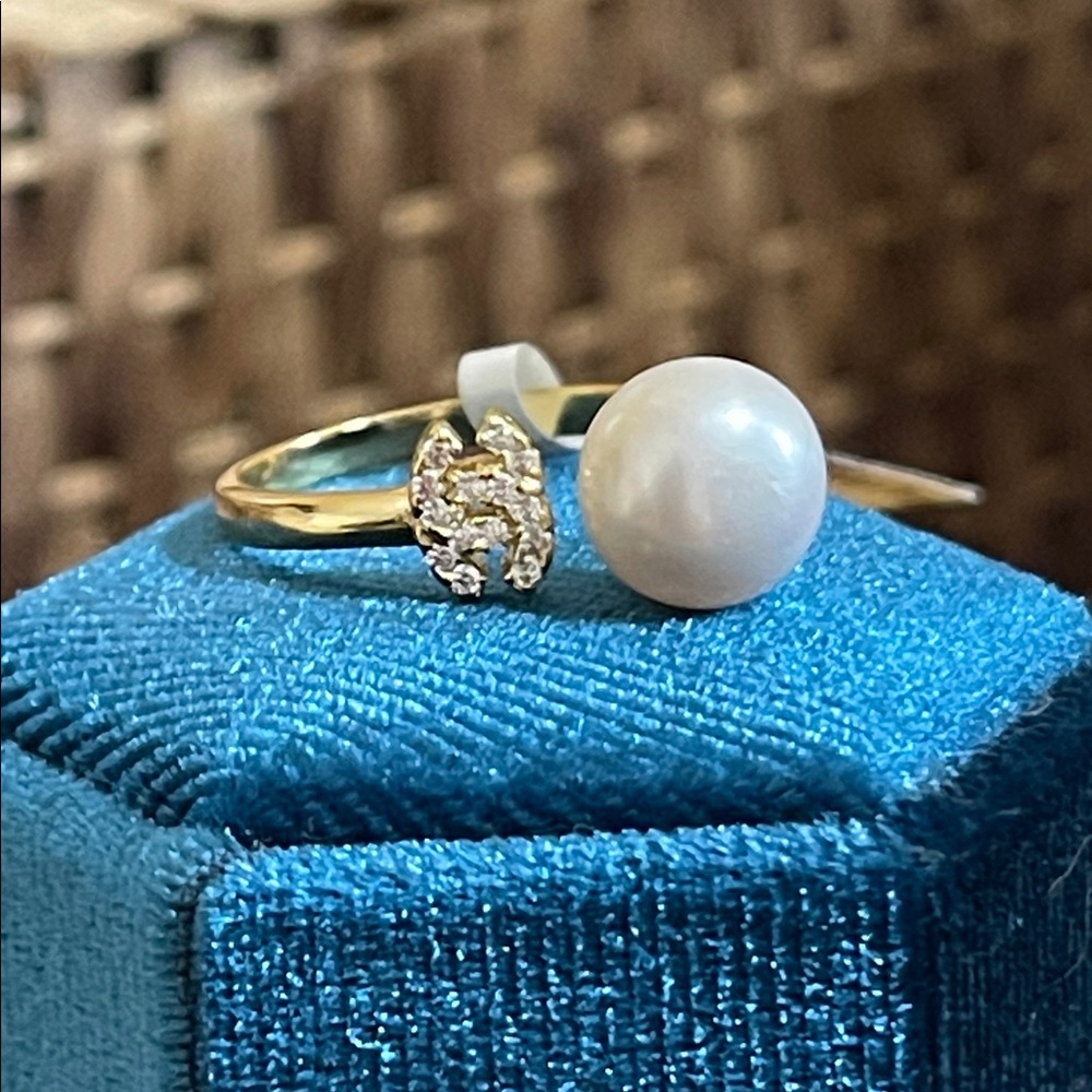 NWT Natural Freshwater Pearl 8.7mm 925 Silver 18KT Gold Plated Adjustable
